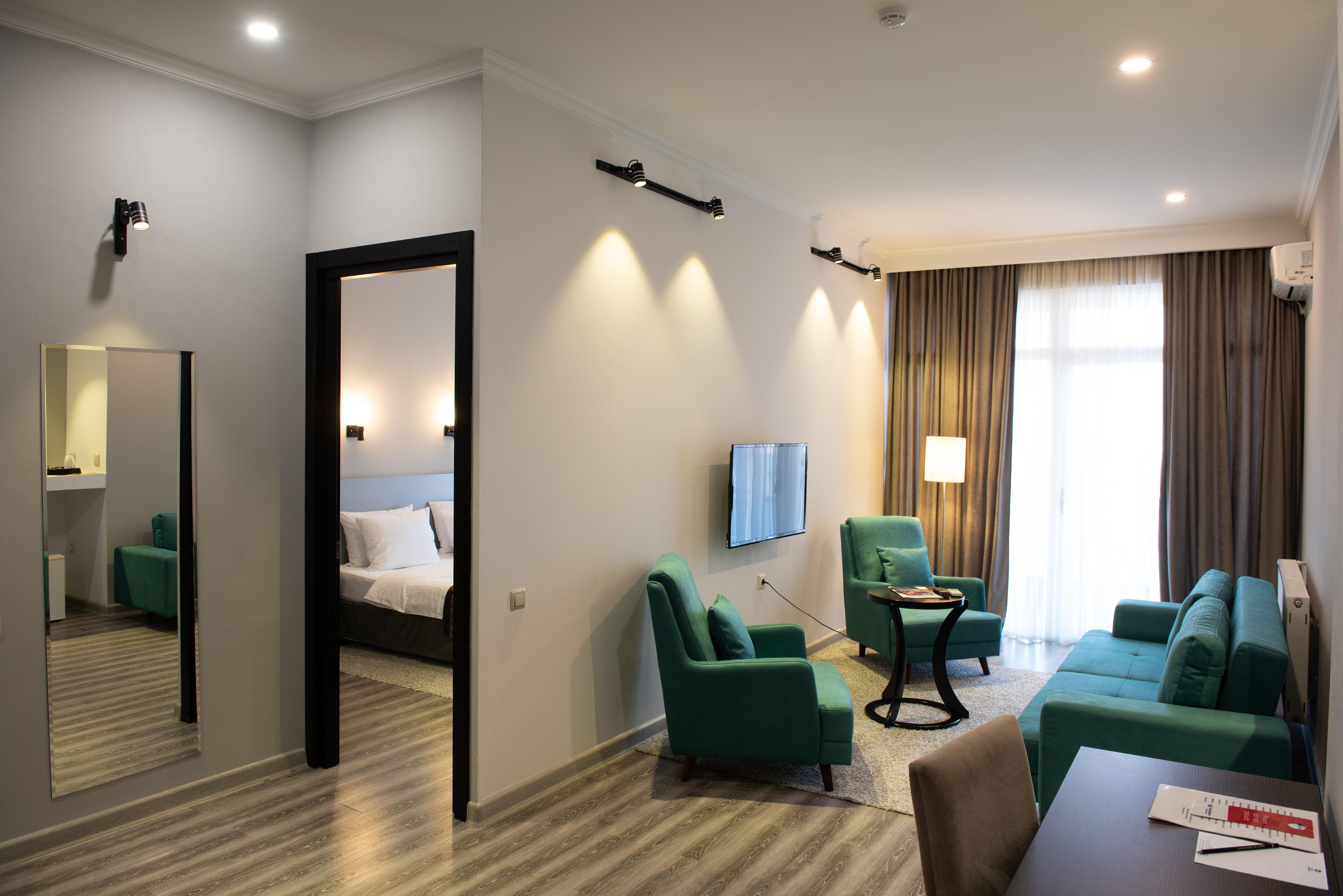 Арт-отель Best Western Тбилиси Экстерьер фото